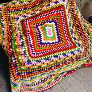 Multicolor Handmade Crochet Blanket in excellent condition